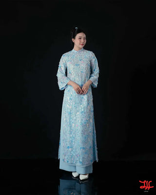 Áo dài sự kiện Xuân Lam sắc xanh thủ công tại La Hằng Design