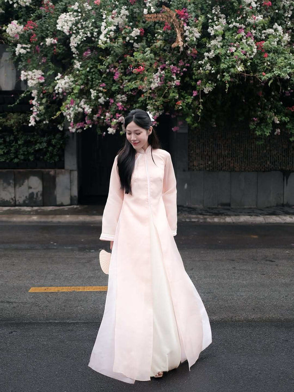Thuỳ Linh (@thxlinh)