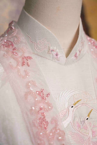 Hạc Hồng & Khoác Nhật Phấn