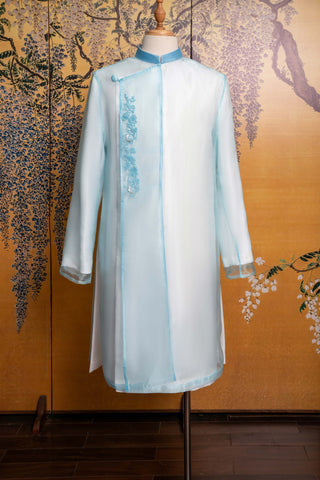 Phiến Châu và Khoác Nhật Lam & Áo taffeta trắng và Khoác Lam Thành - Áo Dài La Hằng Design