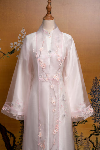 Hồng Ngân & Khoác Châu Đào - Áo Dài La Hằng Design