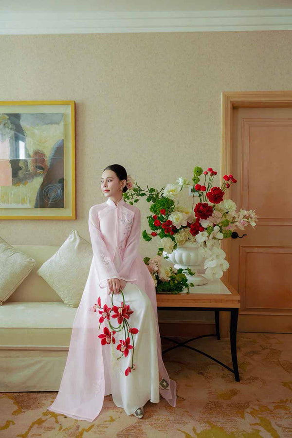 Cô dâu thiết kế 