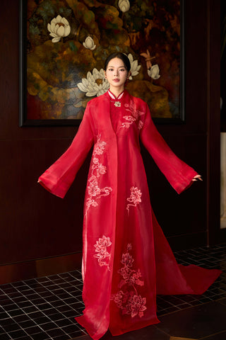 Áo dài Ngân Trang & khoác Hạc Liên Sa - Áo Dài La Hằng Design