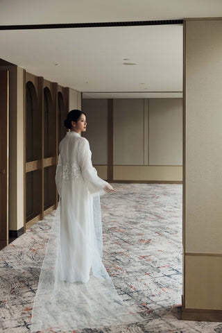 Áo dài Cúc Nhạc & Áo choàng Đan Vân - Áo Dài La Hằng Design