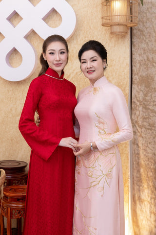 Phù Dung Hoa Ly - Áo Dài La Hằng Design