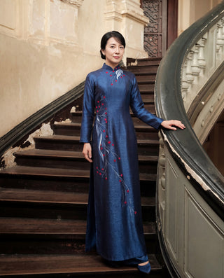 Thiên Lam - Áo Dài La Hằng Design