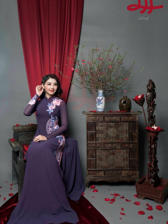 Trống Đồng Hoa Lan